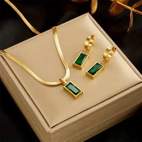 Iselotte Verdain Jewelry emerald